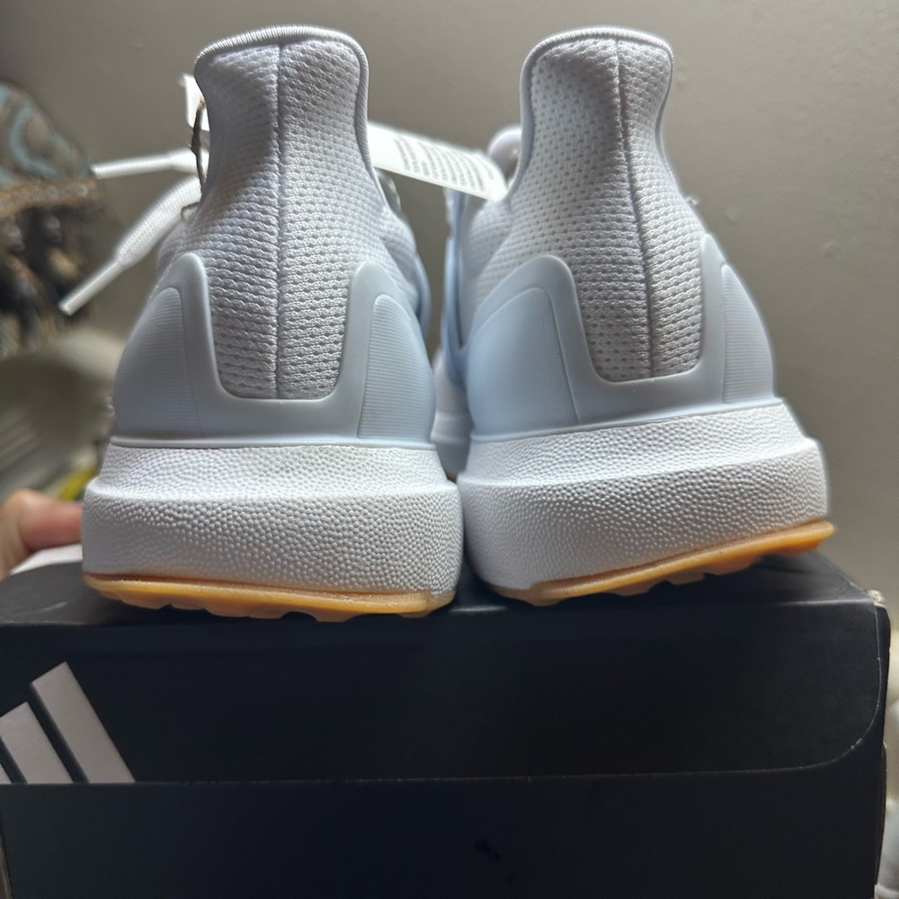 Adidas Ultra Dreams All-White Running Shoes - Picture 7 of 10